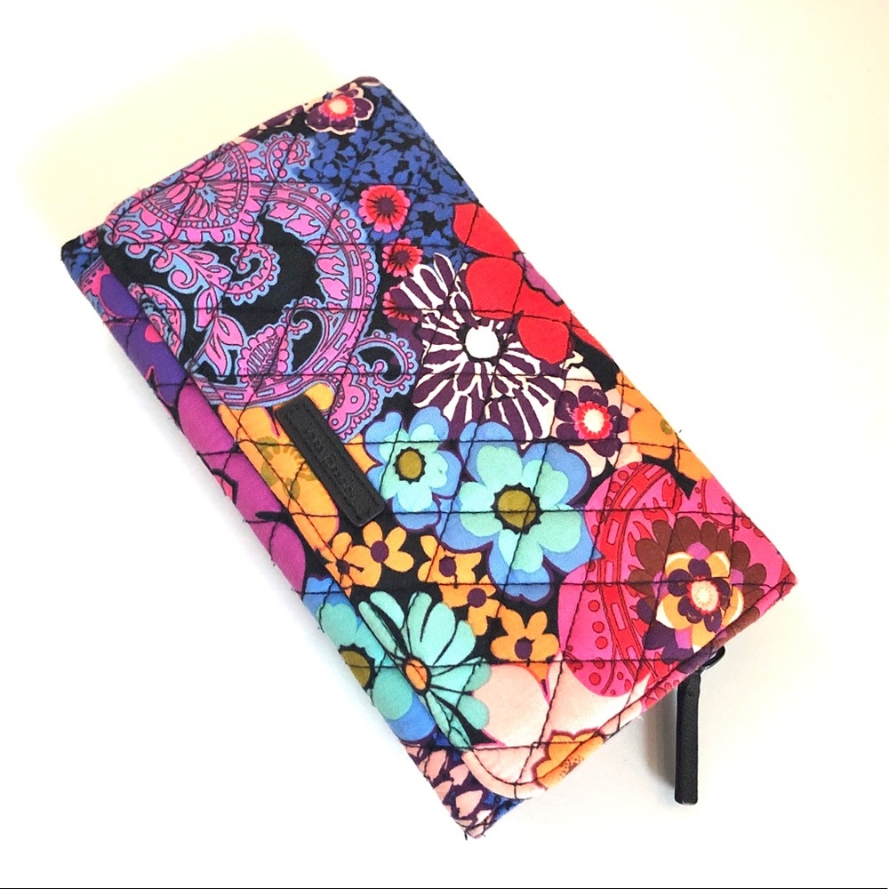 Vera Bradley crossbody wallet